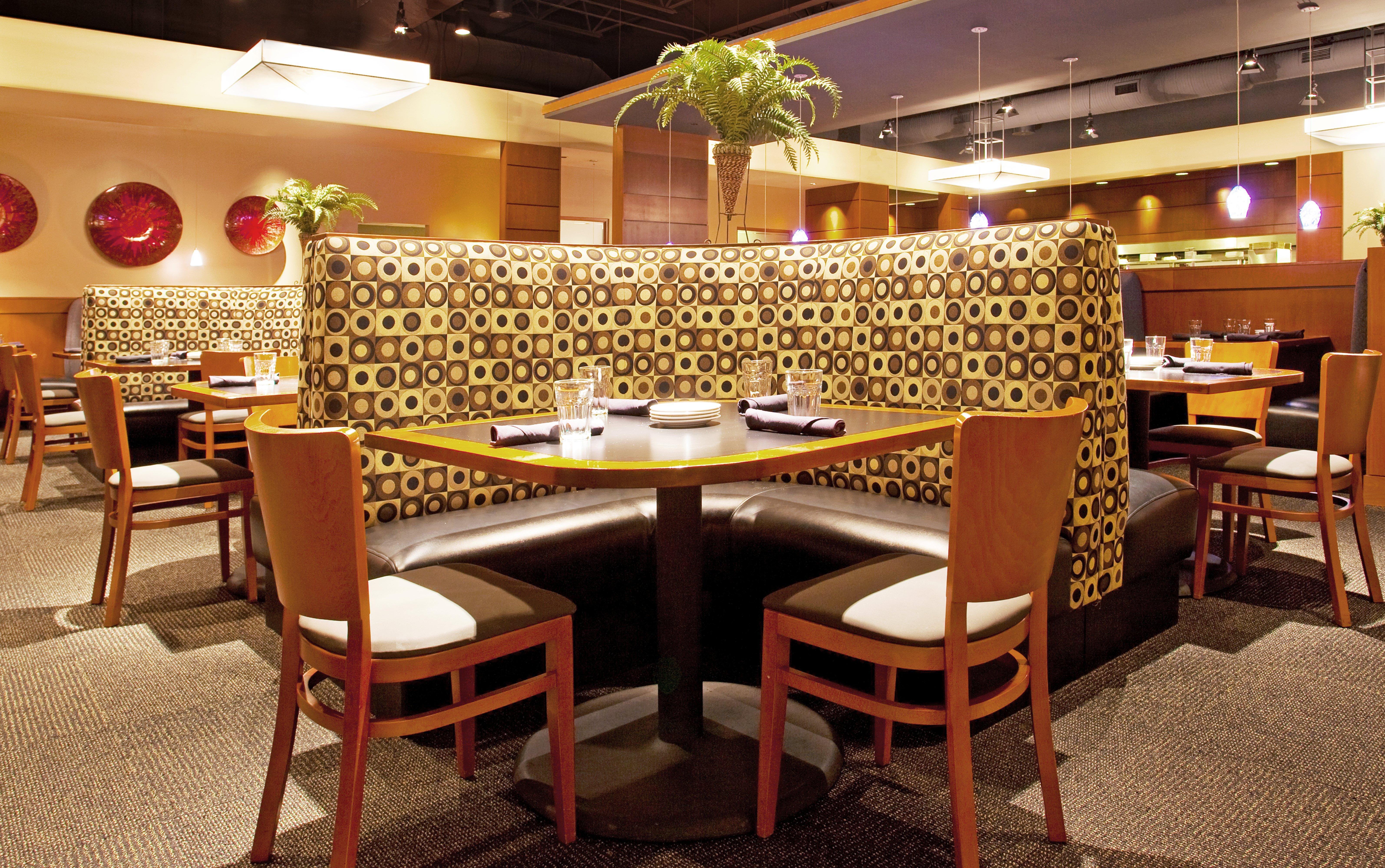 Holiday Inn Hotel & Suites Bloomington Airport By Ihg Exteriör bild