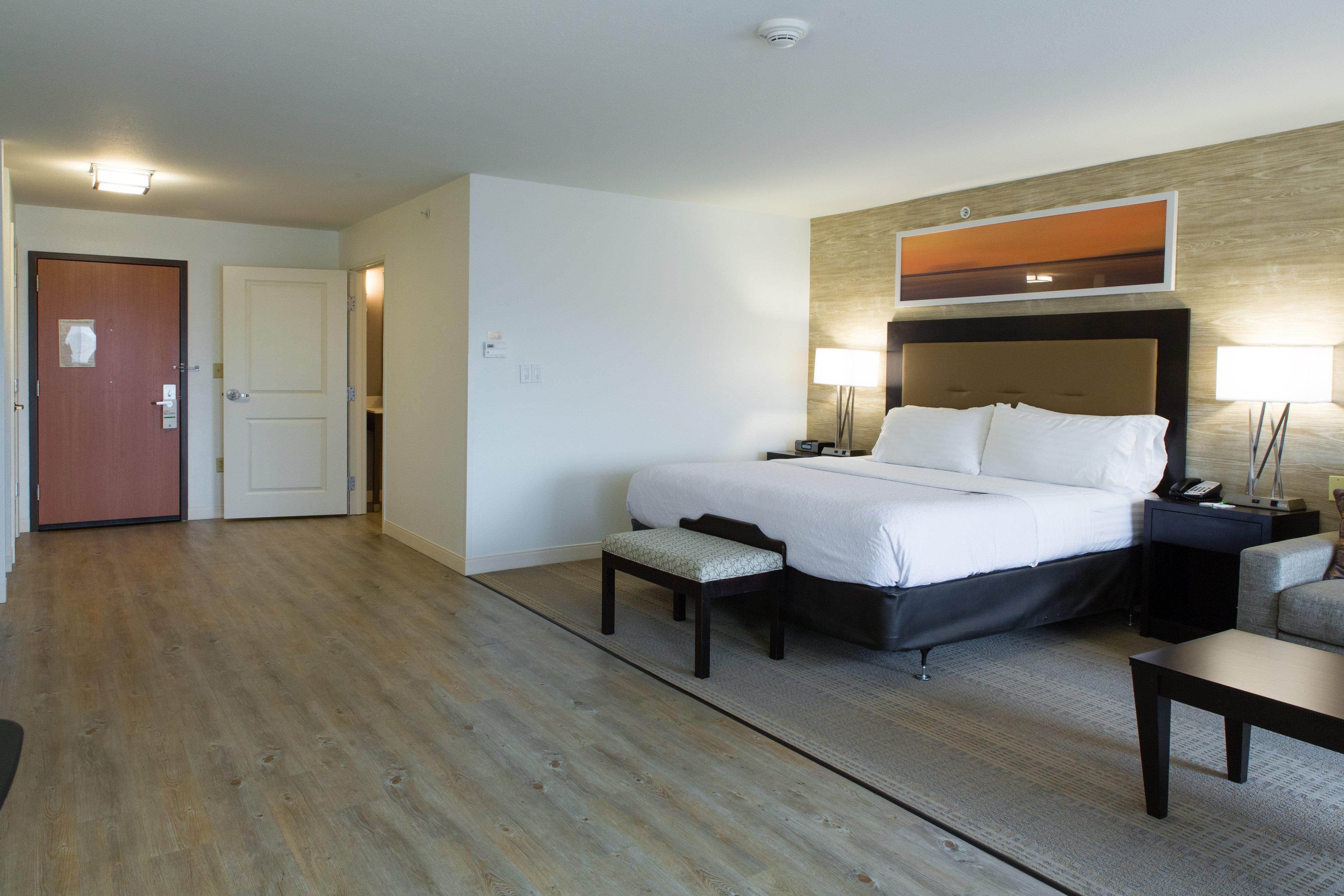 Holiday Inn Hotel & Suites Bloomington Airport By Ihg Exteriör bild
