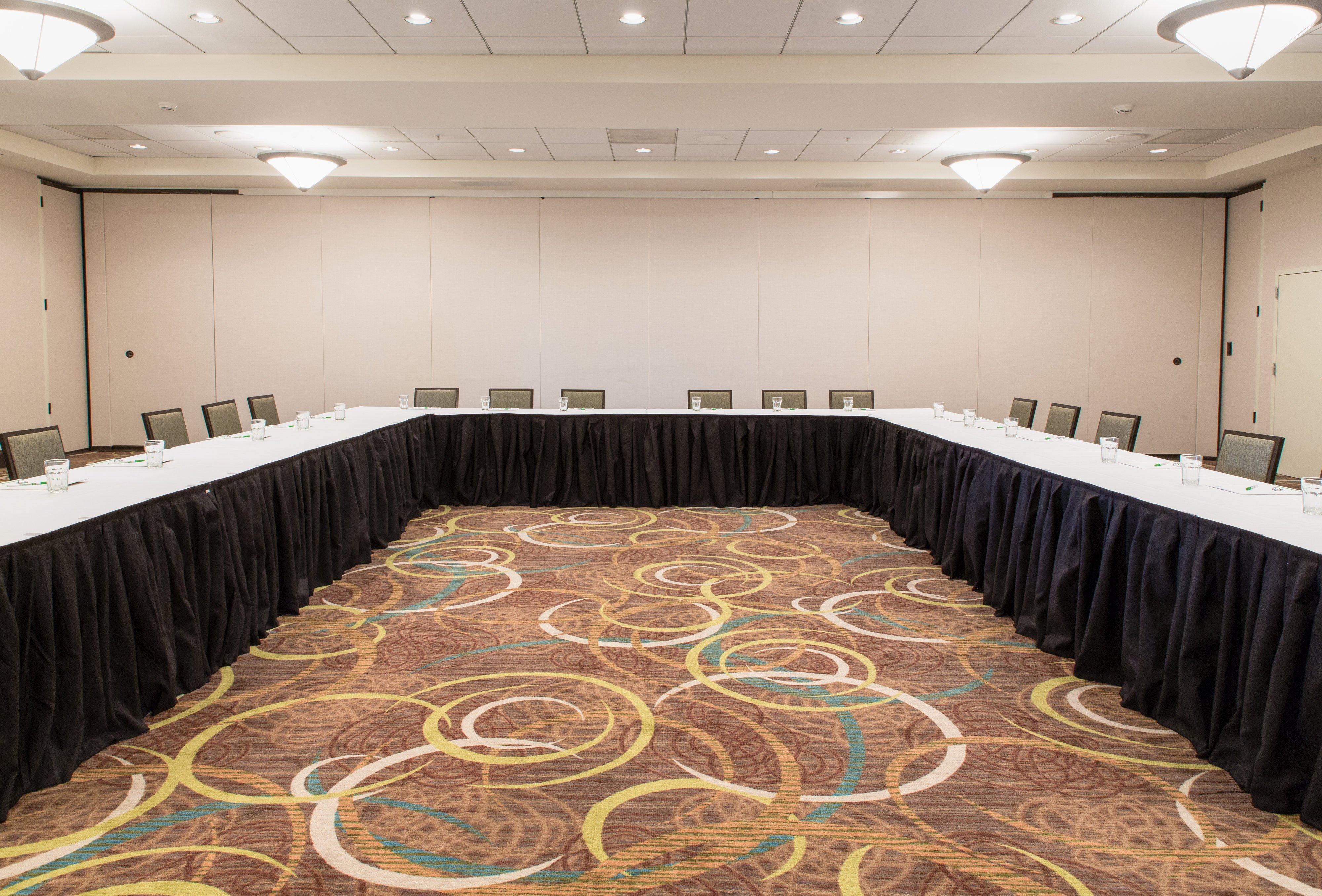 Holiday Inn Hotel & Suites Bloomington Airport By Ihg Exteriör bild