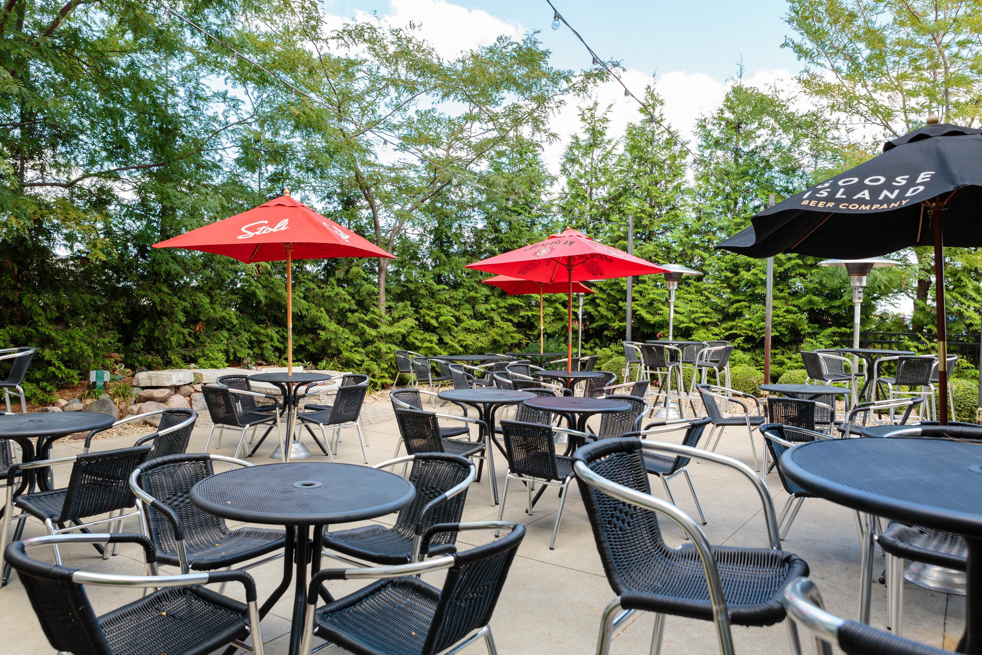 Holiday Inn Hotel & Suites Bloomington Airport By Ihg Exteriör bild